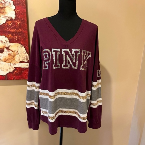 VS Pink Oversized Purple V Neck Long sleeve tee, with sequins, size L - Picture 1 of 5